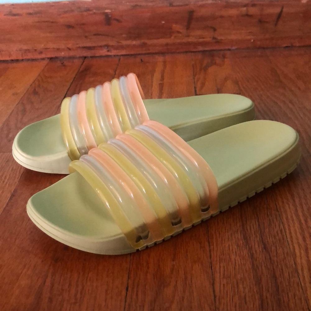 Pool Slides - Picture 2 of 5